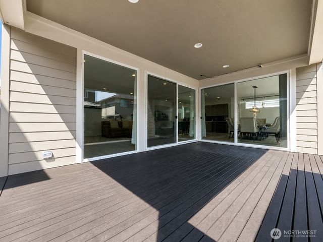 32976 Cedar Avenue SE, Black Diamond, WA 98010