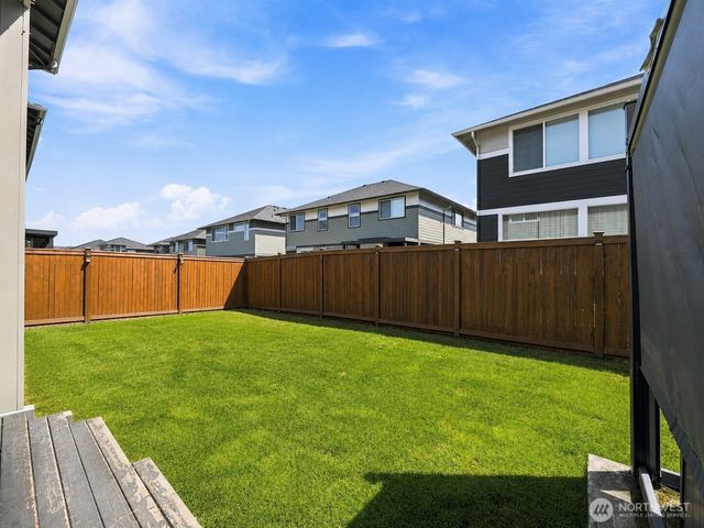 32976 Cedar Avenue SE, Black Diamond, WA 98010