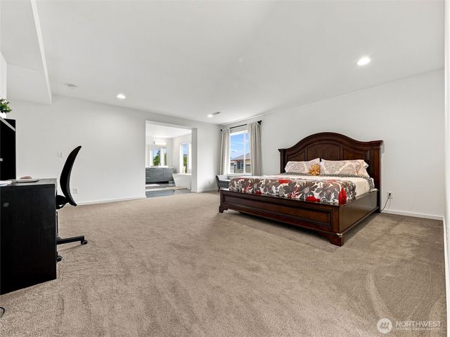 32976 Cedar Avenue SE, Black Diamond, WA 98010