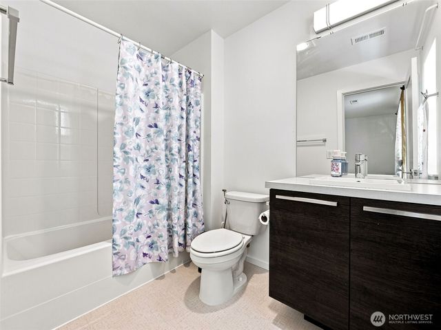 32976 Cedar Avenue SE, Black Diamond, WA 98010