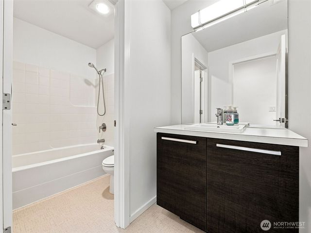 32976 Cedar Avenue SE, Black Diamond, WA 98010