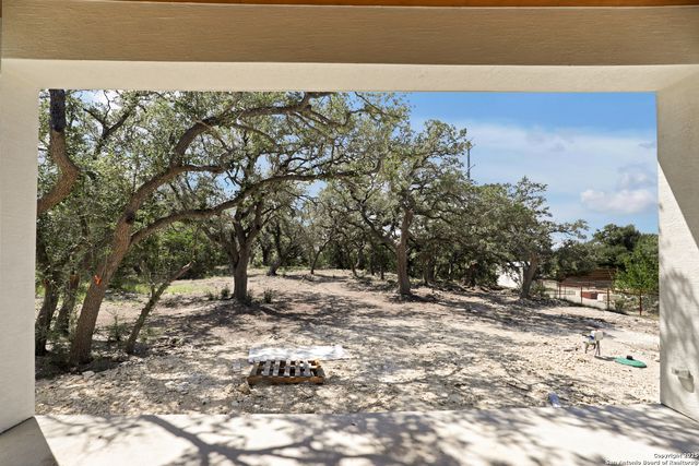 775 Maximino Ridge, Bulverde, TX 78163