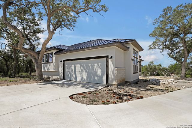 775 Maximino Ridge, Bulverde, TX 78163