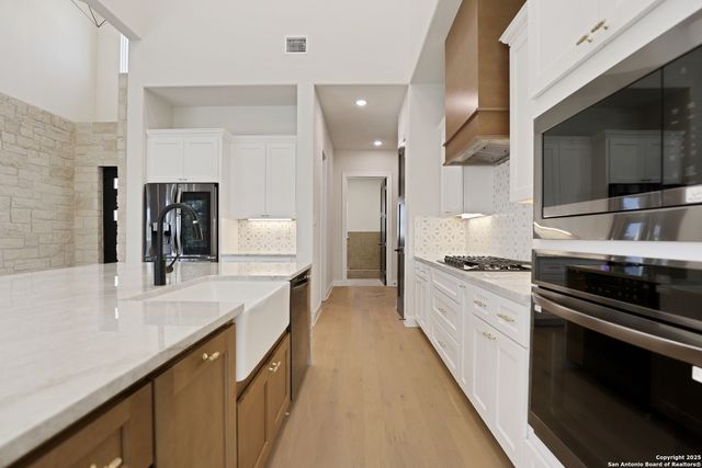 775 Maximino Ridge, Bulverde, TX 78163