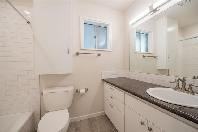 2902 Silverleaf DR, Austin, TX 78757