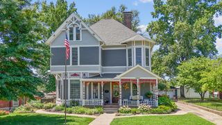 815 MAIN ST, Boonville, MO 65233