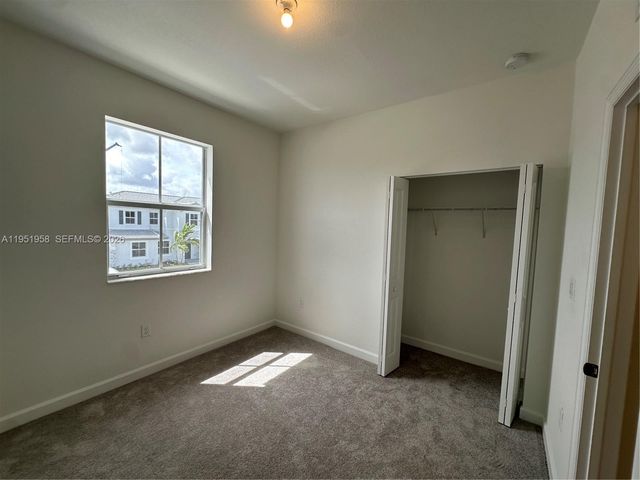 29229 SW 162nd Ct ., Homestead, FL 33033