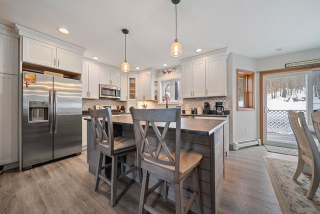 88 Old Town Road Extension, Epsom, NH 03234