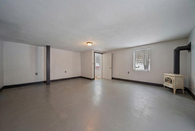 88 Old Town Road Extension, Epsom, NH 03234