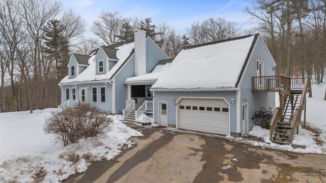 88 Old Town Road Extension, Epsom, NH 03234