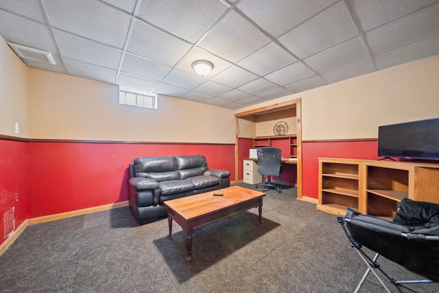 88 Old Town Road Extension, Epsom, NH 03234