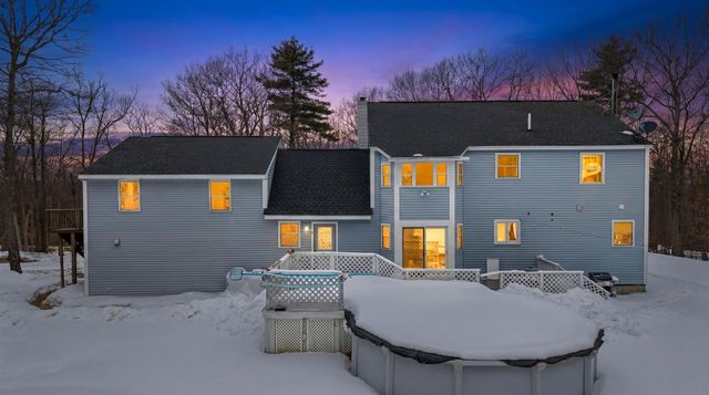 88 Old Town Road Extension, Epsom, NH 03234