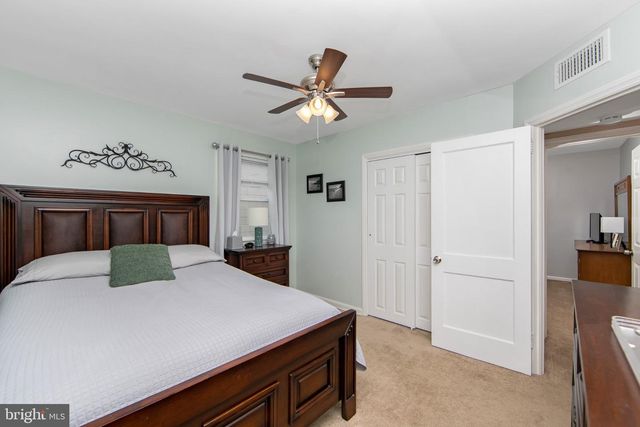 26 BELAIR AVE, Maple Shade, NJ 08052