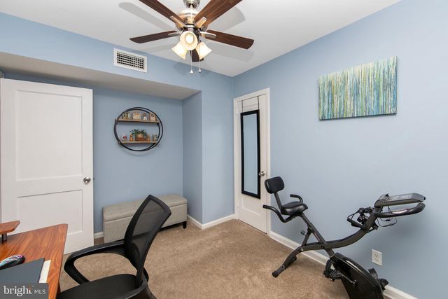 26 BELAIR AVE, Maple Shade, NJ 08052