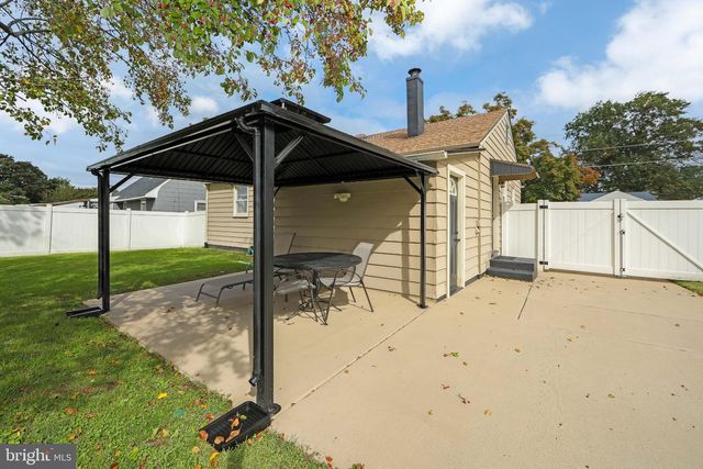 26 BELAIR AVE, Maple Shade, NJ 08052