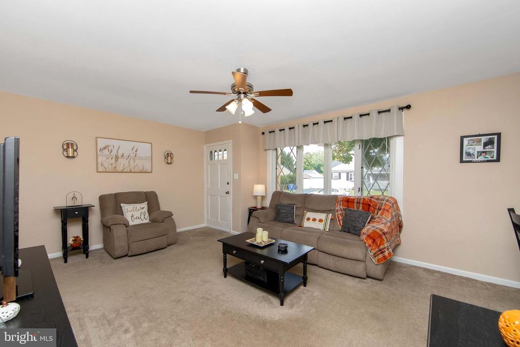 26 BELAIR AVE, MAPLE SHADE, NJ 08052 — photo 5