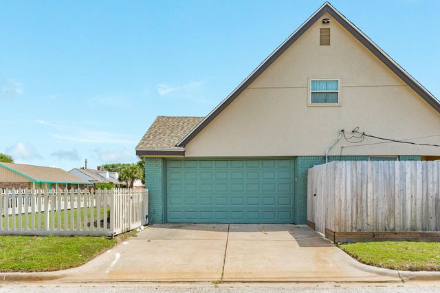 5525 Ibis Drive, Galveston, TX 77551
