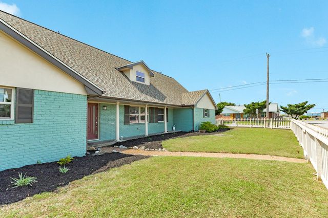 5525 Ibis Drive, Galveston, TX 77551