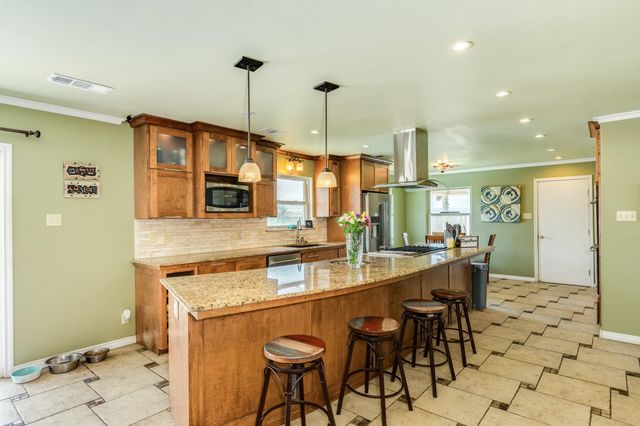 5525 Ibis Drive, Galveston, TX 77551