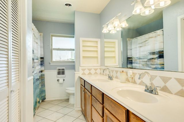 5525 Ibis Drive, Galveston, TX 77551