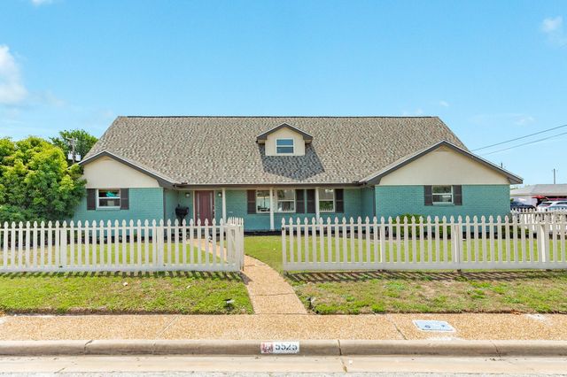 5525 Ibis Drive, Galveston, TX 77551
