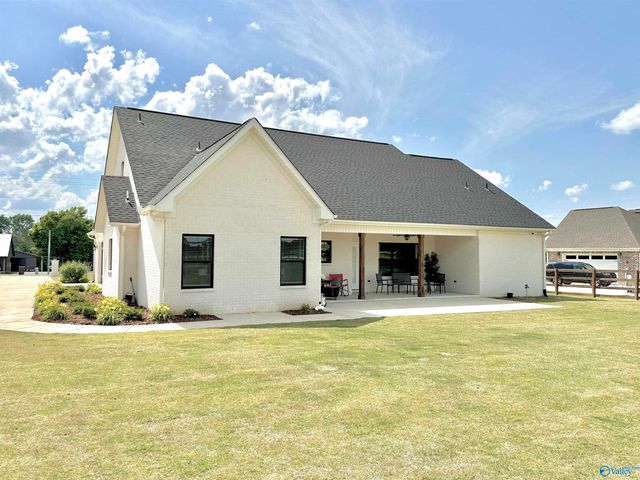 17258 Shaw Road, Athens, AL 35611