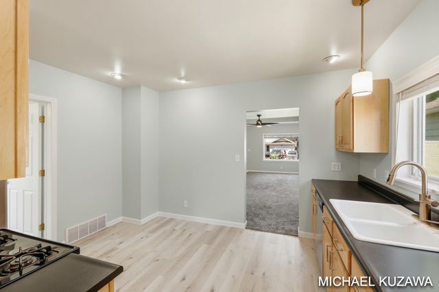 1438 Pennoyer Avenue, Grand Haven, MI 49417