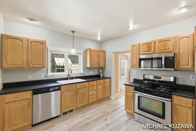 1438 Pennoyer Avenue, Grand Haven, MI 49417