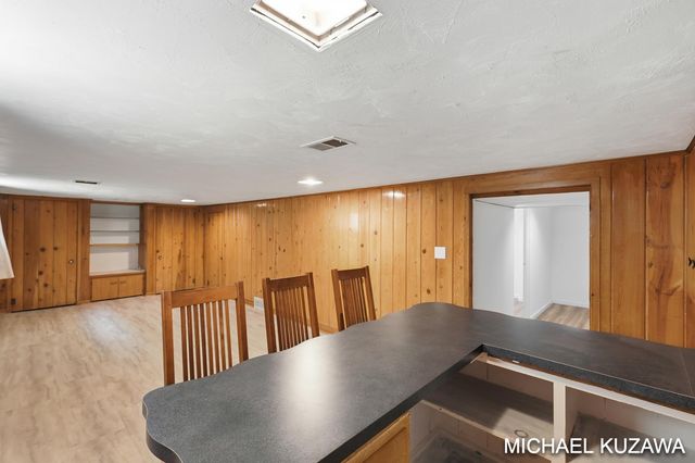 1438 Pennoyer Avenue, Grand Haven, MI 49417
