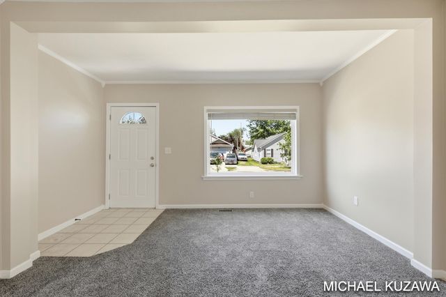 1438 Pennoyer Avenue, Grand Haven, MI 49417