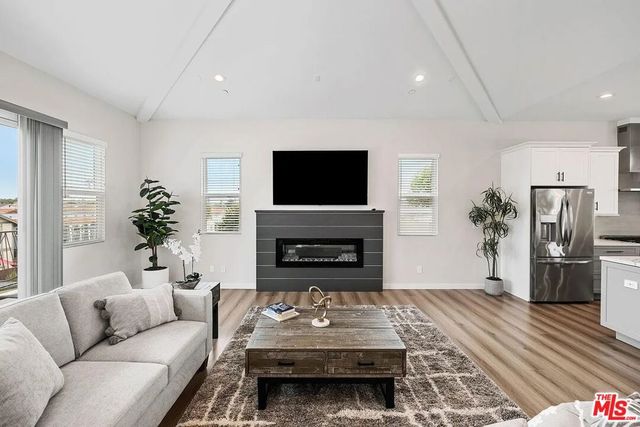2423 Curtis Avenue, Redondo Beach, CA 90278