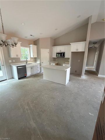 106 Meta Breeze Lane, Mocksville, NC 27028