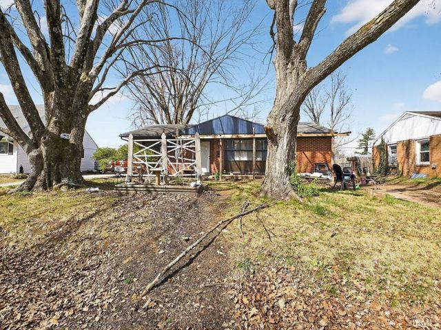 5012 Helmuth Avenue, Evansville, IN 47715