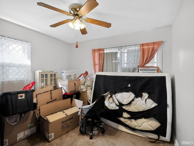 5012 Helmuth Avenue, Evansville, IN 47715