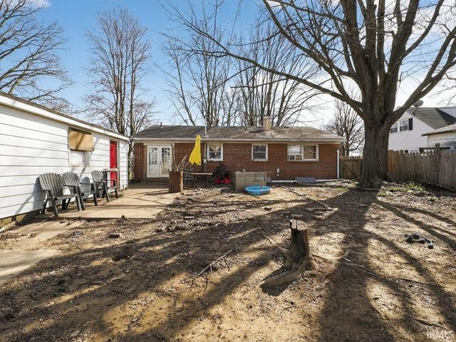 5012 Helmuth Avenue, Evansville, IN 47715