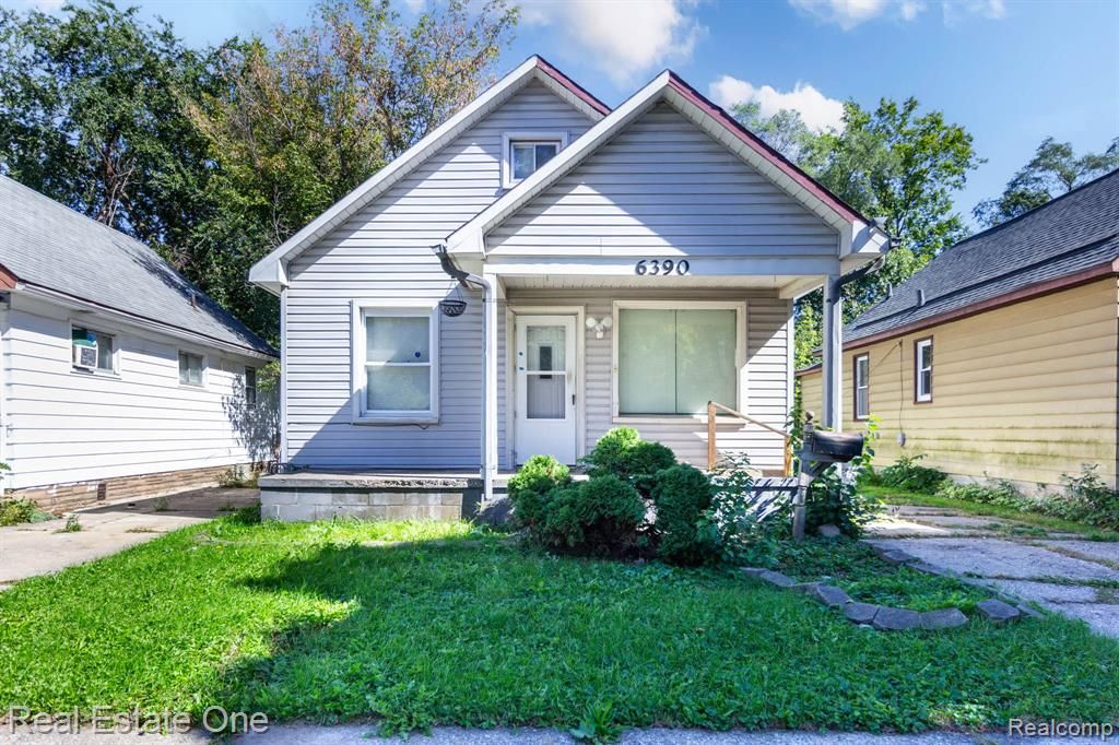 6390 Vaughan Street, Detroit, MI 48228