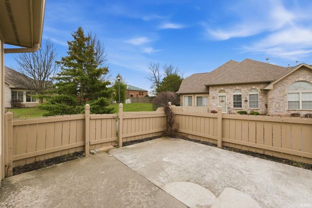 5194 Coventry Lane, Fort Wayne, IN 46804