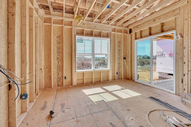 226 Low Plains Ln, Clarksville, TN 37043