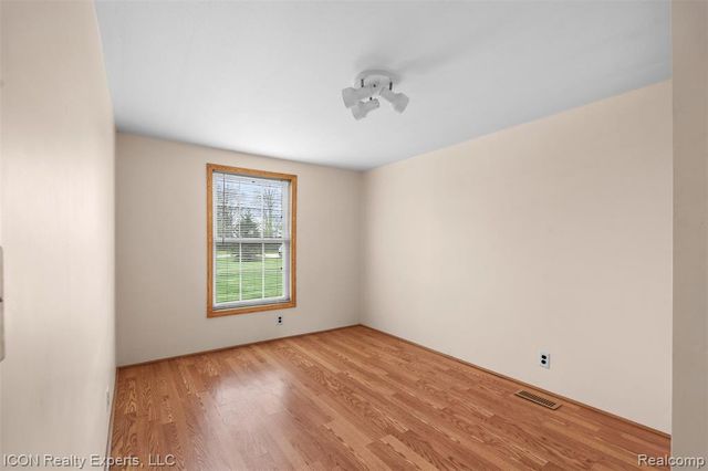 13620 Gilbert Road, Allenton, MI 48002