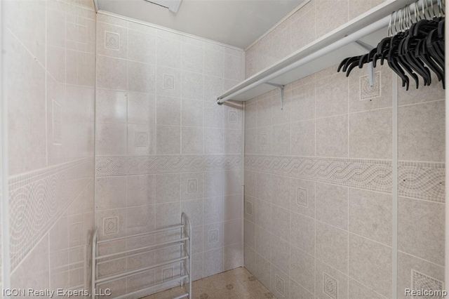 13620 Gilbert Road, Allenton, MI 48002