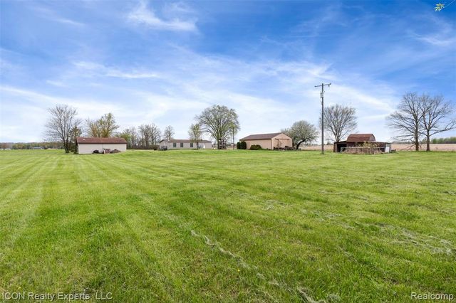 13620 Gilbert Road, Allenton, MI 48002