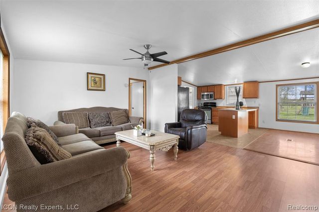13620 Gilbert Road, Allenton, MI 48002
