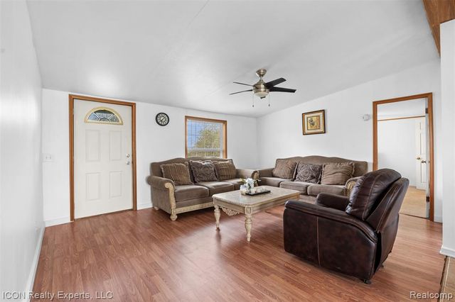 13620 Gilbert Road, Allenton, MI 48002