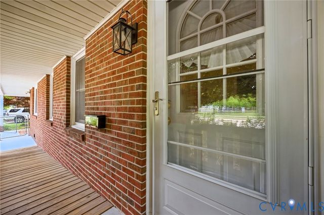 1525 N Mallory St, Hampton, VA 23664