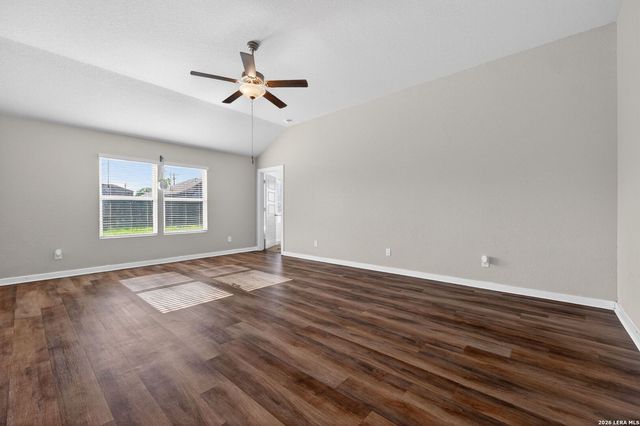 6907 Emerald Vly, San Antonio, TX 78242