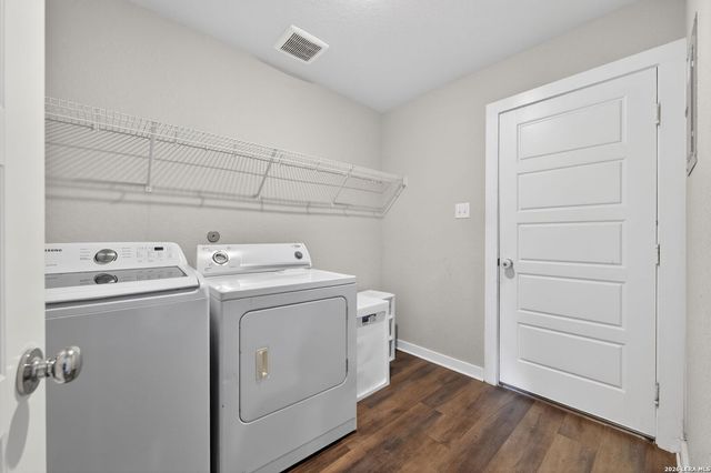 6907 Emerald Vly, San Antonio, TX 78242
