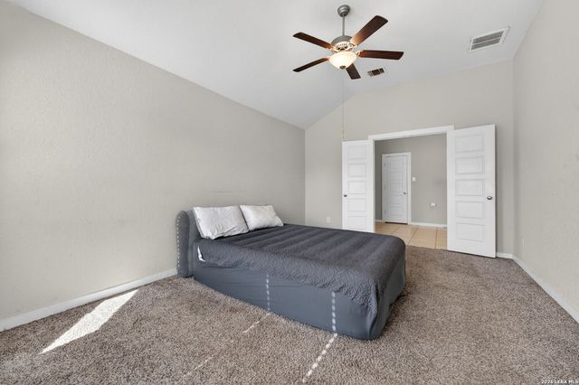 6907 Emerald Vly, San Antonio, TX 78242