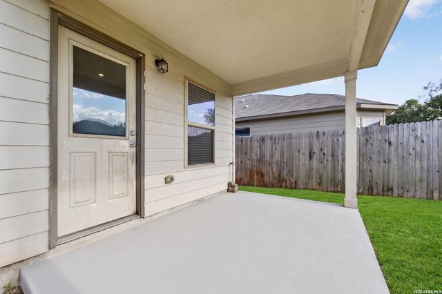 6907 Emerald Vly, San Antonio, TX 78242