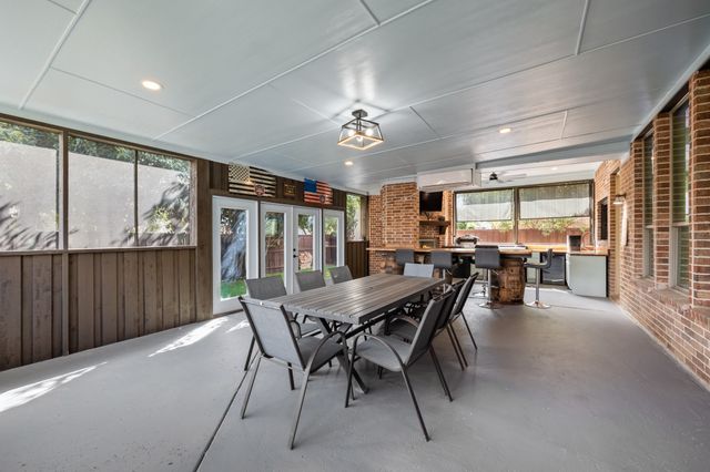 205 Chatfield Drive, Rockwall, TX 75087
