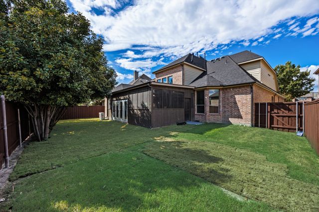 205 Chatfield Drive, Rockwall, TX 75087